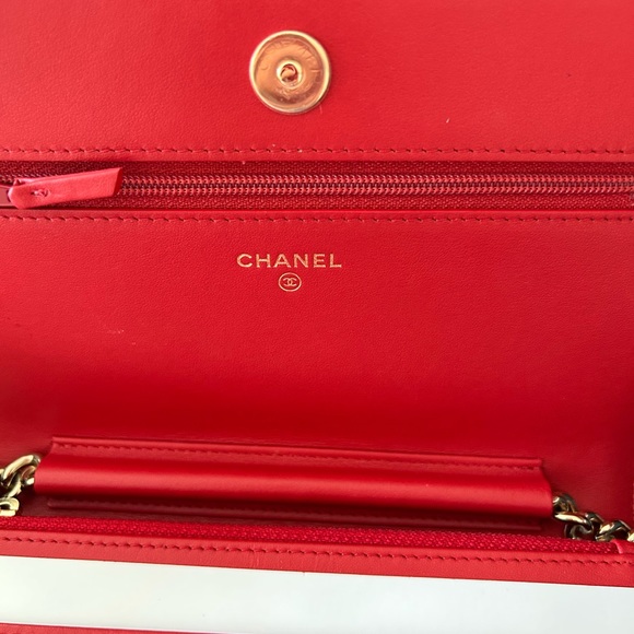 Chanel Boy WOC new condition - Picture 2 of 16